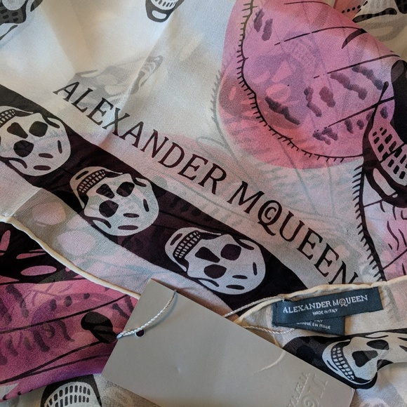 Auth alexander mcqueen butterfly skull scarf - Picture 3 of 5